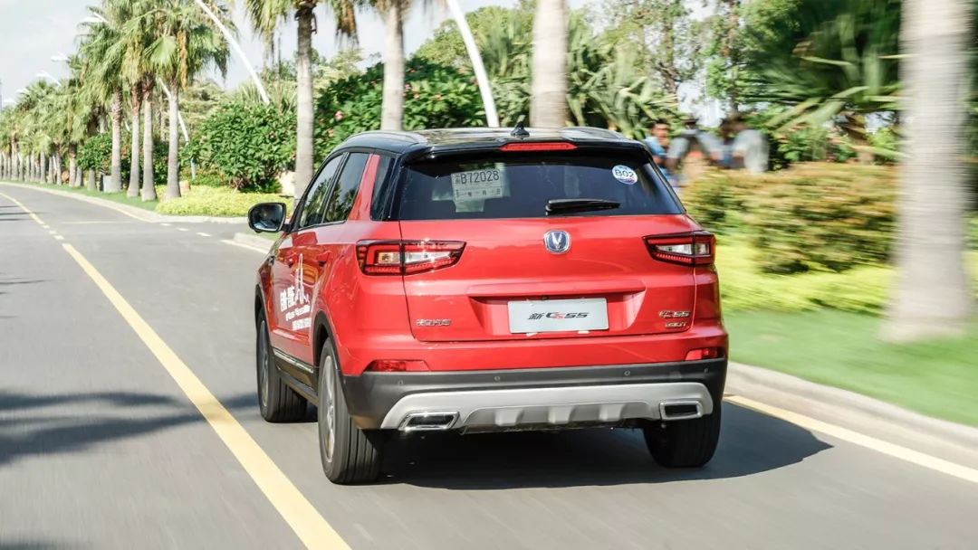 长安cs55第二代尊享版试驾,长安cs5548v混动试驾