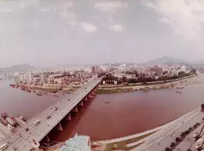 韶关老网友再公布24张照片,带你回去上世纪八九十年代的韶关