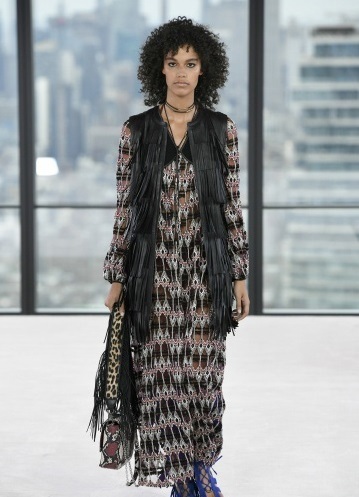 2019女装秀场潮流时尚,2019时装周高级服装秀