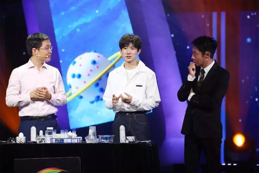 涓骇娑堣垂闄嶇骇,涓骇娑堣垂闄嶇骇鏁欒偛瀛╁瓙