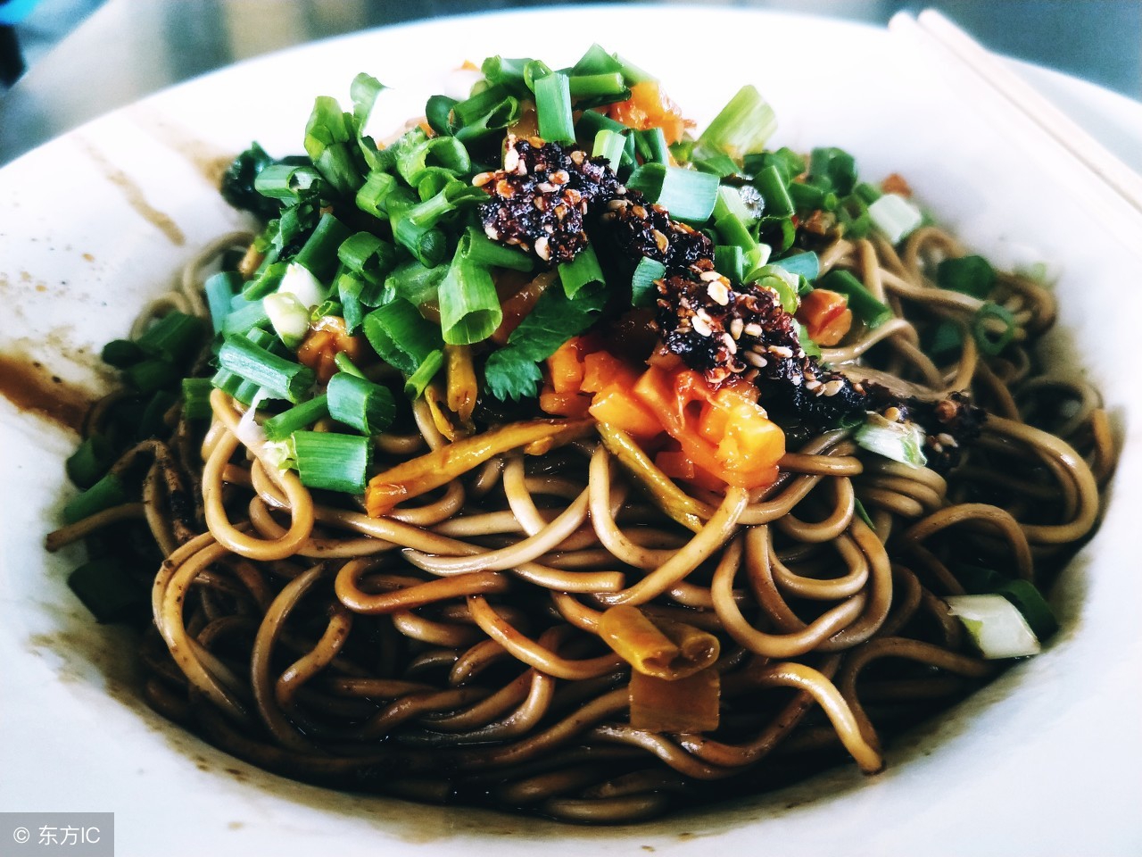 正宗武汉热干面老汉口味道,武汉独特风情热干面