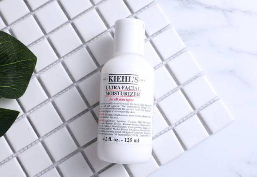 换季皮肤敏感泛红起痘怎么办,换季敏感肌起痘痘怎么办