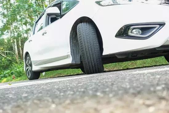 为了帮朋友省钱，我找到了性价比高的轮胎，单条售价500元左右