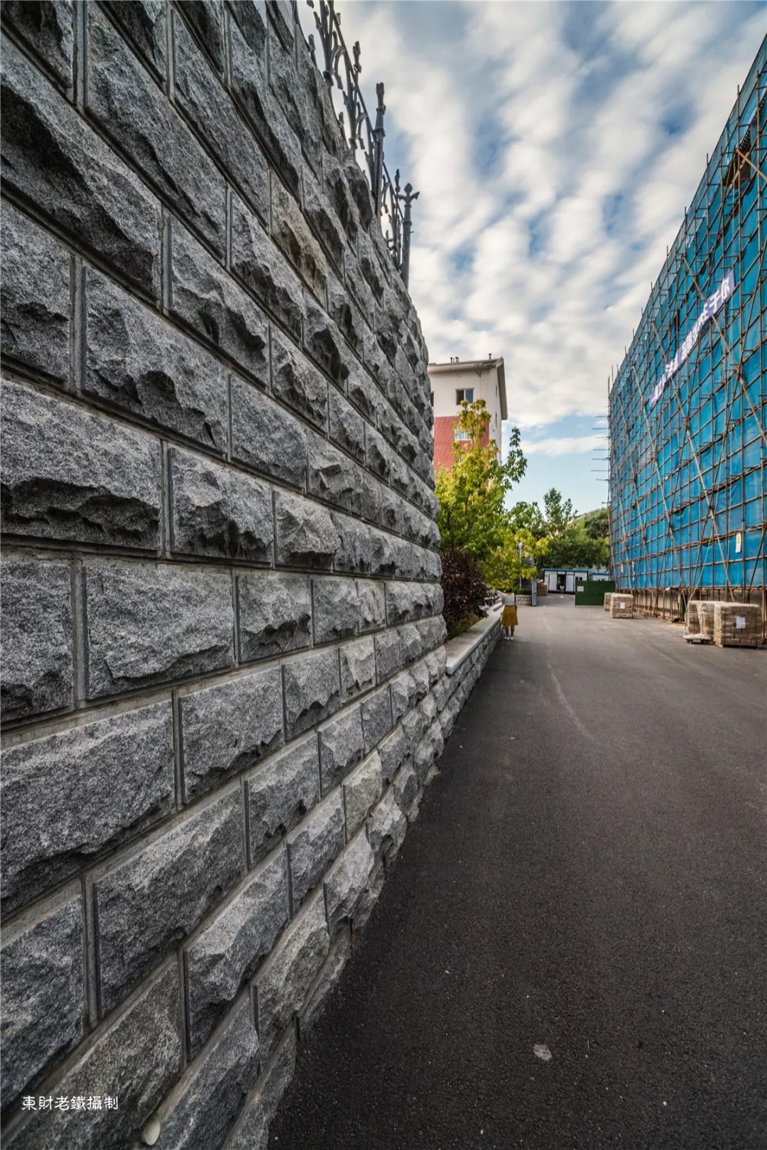 晨光暮色渐更迭,晨光暮色