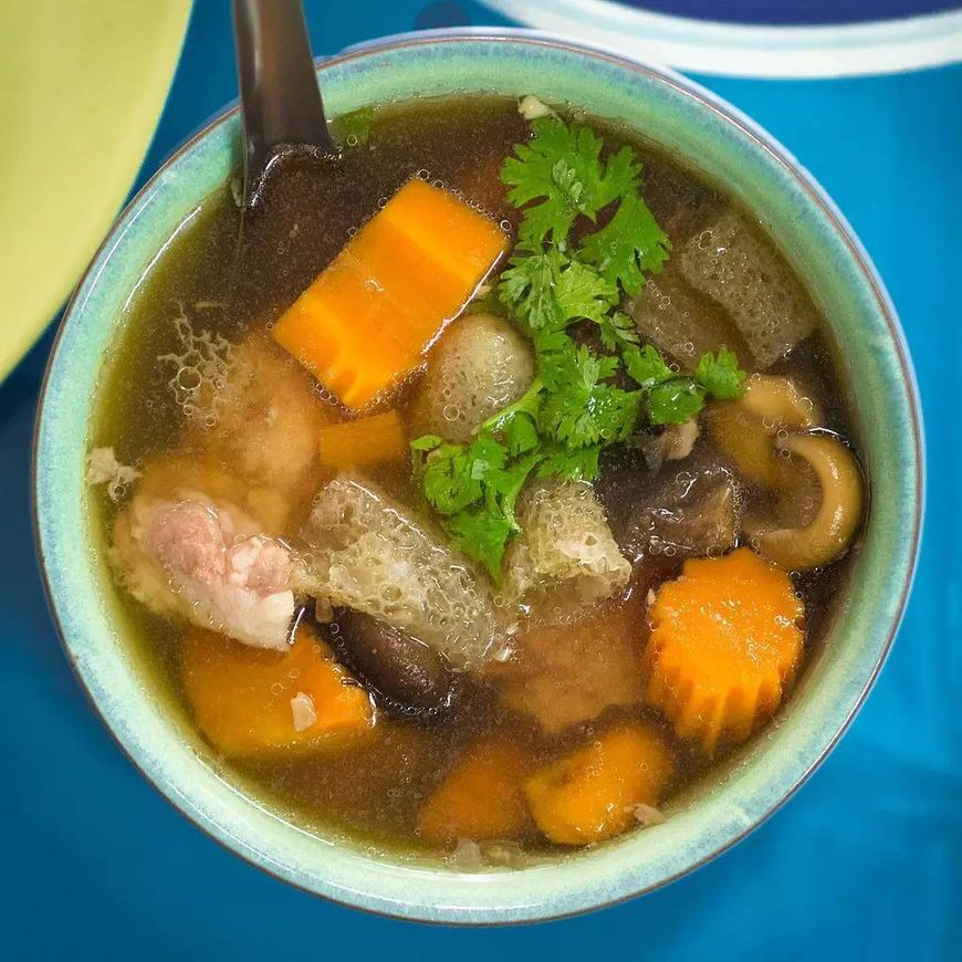 去海鲜市场买活章鱼和帝王蟹,韩国海鲜市场海参价格