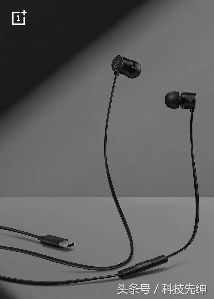 换typeC充电插头,一加银耳2typec