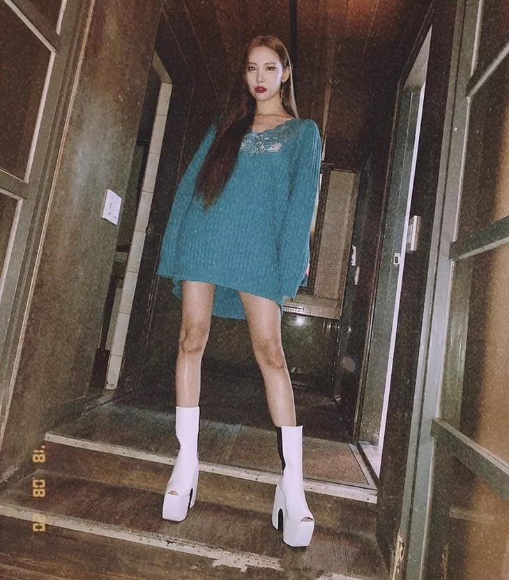 泫雅金晓钟曝光,金泫雅和金晓钟恋情怎么曝光的