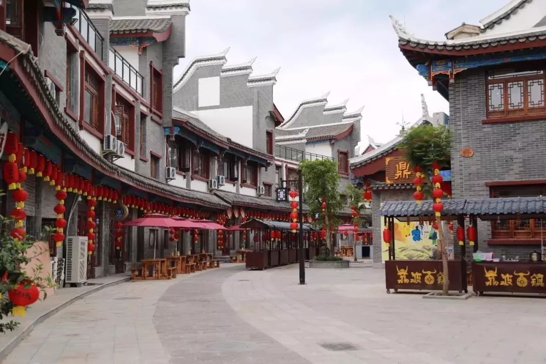 自驾游贵州荔波攻略最新,贵州自驾游万峰林黄果树瀑布荔波