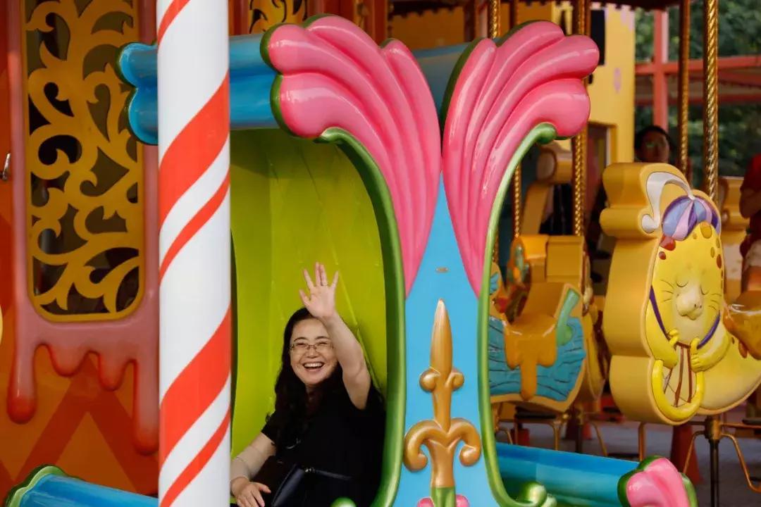 转接环如同原生操控性基因强大佳能EOSR初步评测