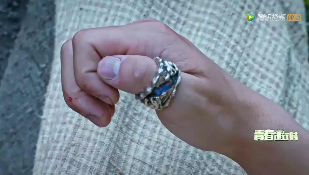 吴磊怎么拍烂片,吴磊拍的最憋屈的一部戏