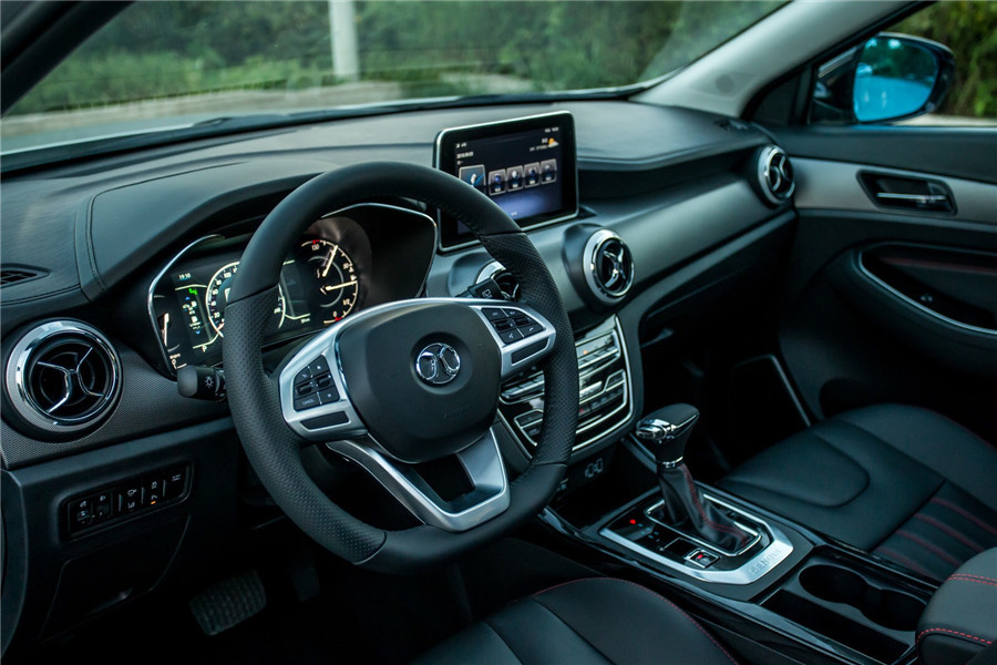 绅宝智行ai智能科技风,北汽绅宝智行的ai体验怎么样