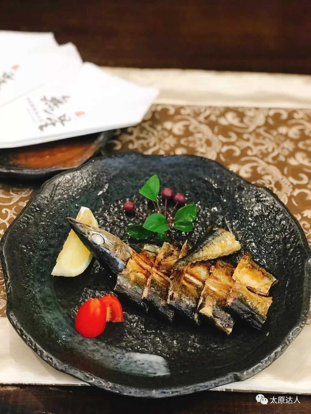 7折！开在美术馆里的大师级日料！100+种菜品无限畅吃~