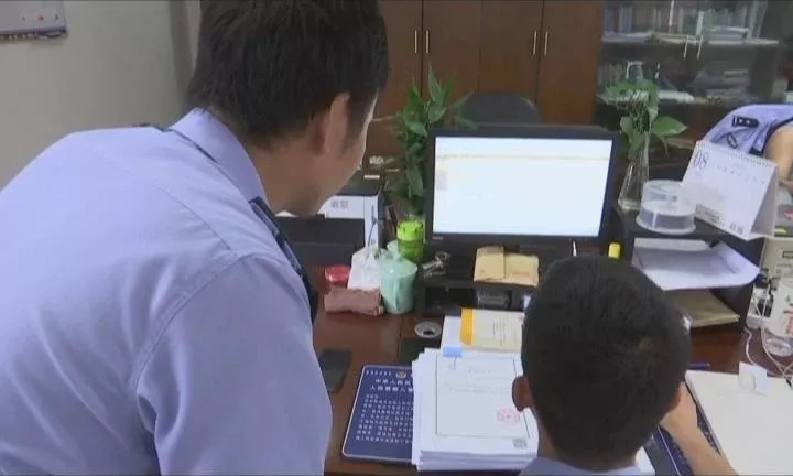 耐克阿迪十大品牌服装,阿迪耐克只要几百块钱