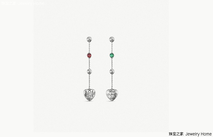 只戴银色怎么够？这个秋天加点色彩更出挑