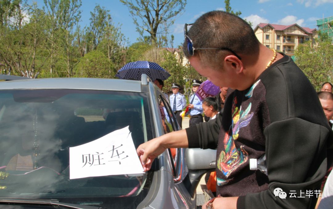 公安机关查获赃物算退赃退赔么,警察追回来的赃物赃款去哪了