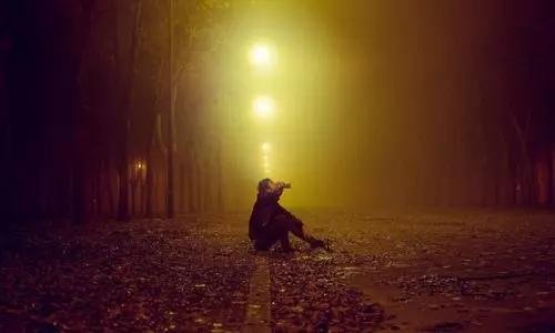 python批量查询微信昵称,python统计微信数据