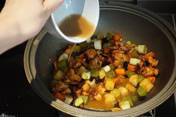 金龙鱼食用油纯香菜籽油,金龙鱼营养强化维生素a菜籽油