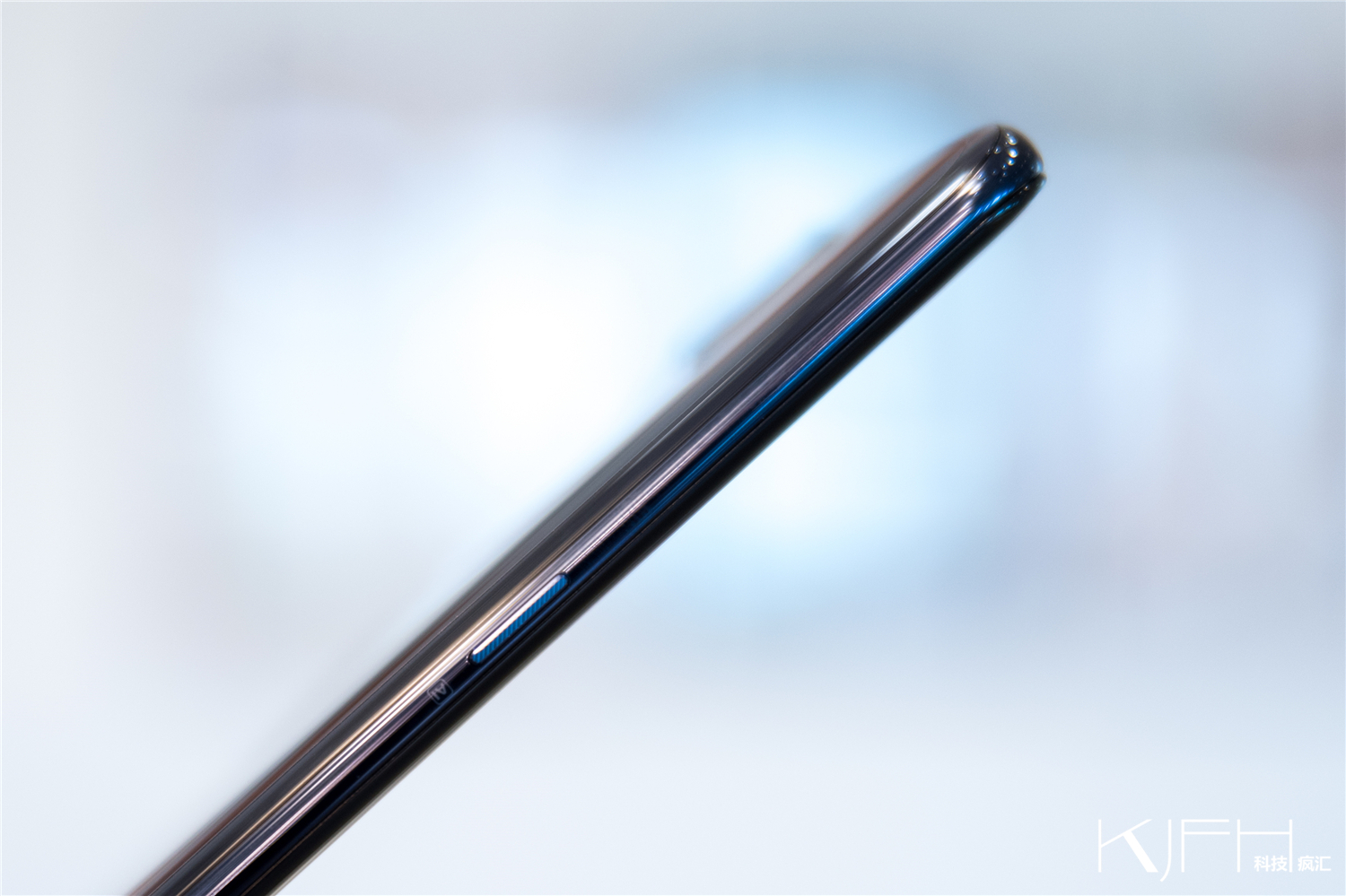 vivox23最好的功能,vivox23评测外观惊艳拍照更惊人