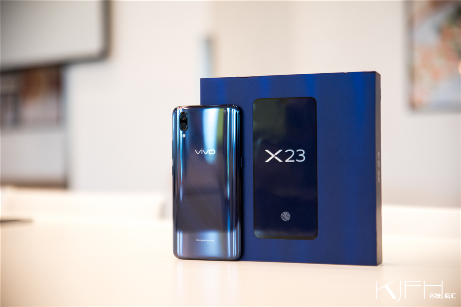 vivox23最好的功能,vivox23评测外观惊艳拍照更惊人