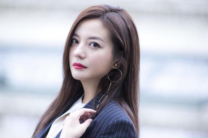 赵薇为什么成为股神,女星人设彻底崩塌梁静茹