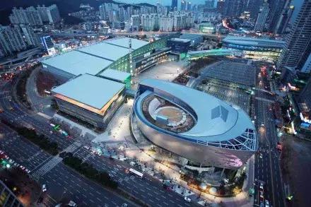 lol2021全球总决赛线下观赛,2018英雄联盟全球总决赛精彩解说