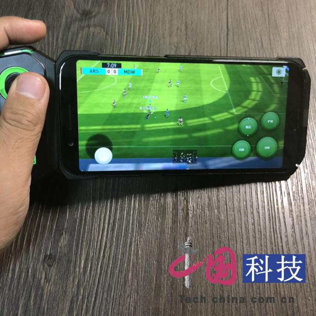 黑鲨左右游戏手柄评测,黑鲨第二代有线耳机评测