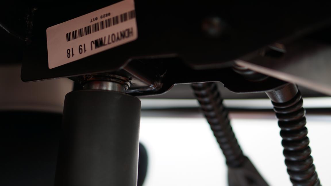 又帅又舒服的人体工学椅推荐,听海工学椅测评