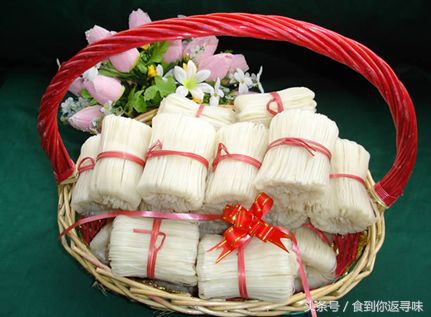 家的味道全家团圆满满的幸福,家的味道一家人在一起才叫幸福