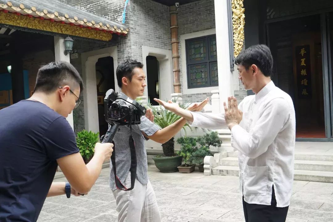 烧番塔、赏醒狮……佛山传统中秋习俗又要上央视！提前剧透