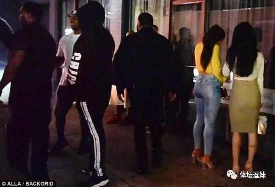 梅西刮胡子了,梅西刮胡子拿金球