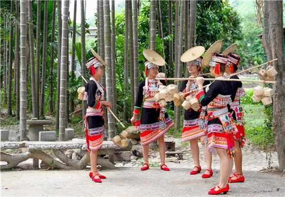 傣装衣服款式类型大全,傣装写真一键换装