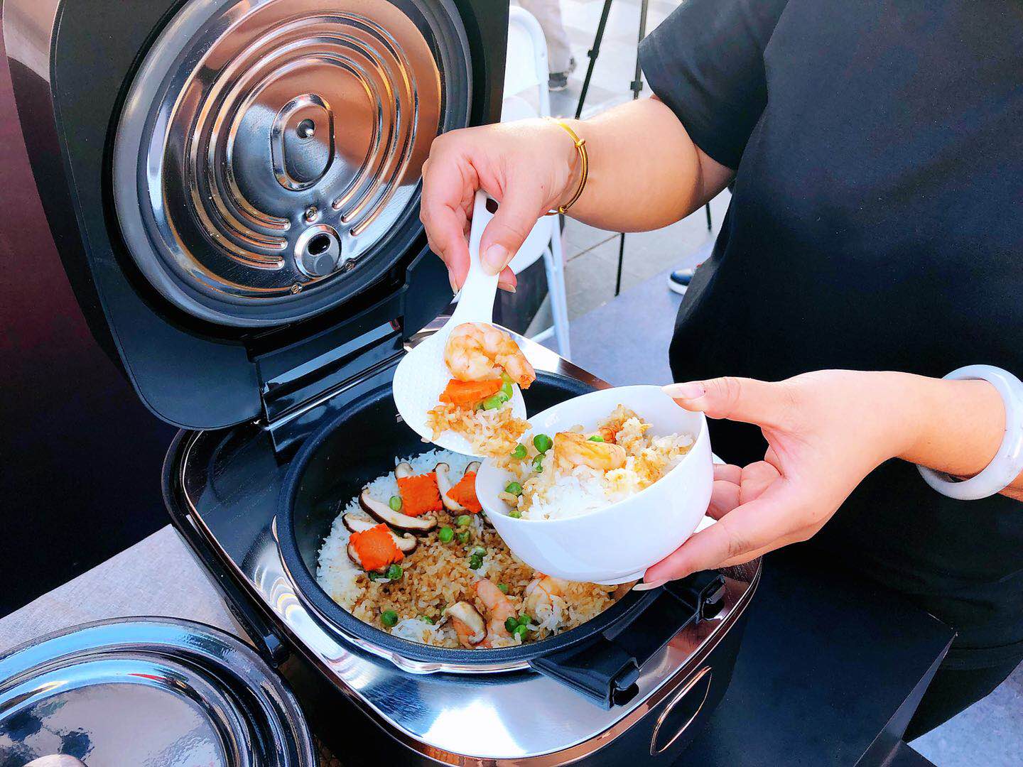 九阳铁釜电饭煲40n7,九阳40t9s电饭煲