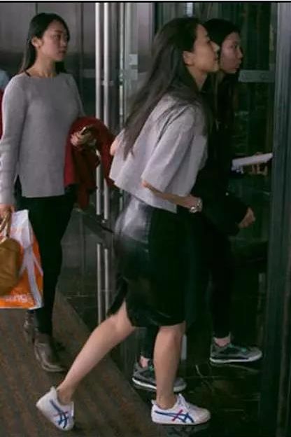 威廉王子凯特王妃穿鬼冢虎鞋,威廉王子与鬼冢虎