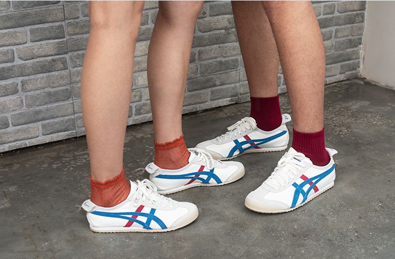 团｜十一出游必备零食专场+把《史记》变成生动漫画书的《漫画史记》+威廉王子和明星大咖都爱穿的鬼塚虎鞋