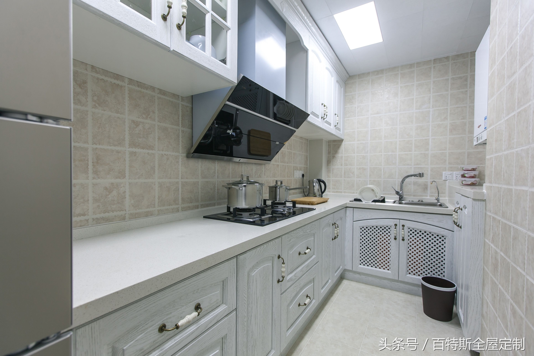 橱柜最新设计简单实用大气,橱柜装修设计总有一款适合你