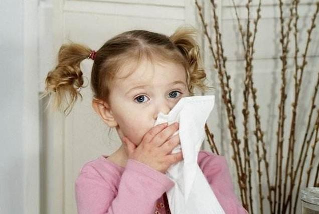 宝宝老流鼻涕怎么办,宝宝老是流鼻涕怎么办最简单方法