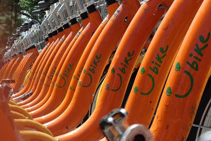 leica徕卡c-lux2多少钱,徕卡clux变焦