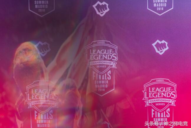 天天趣闻:EZ新老模型大对比W技能重做特效更新