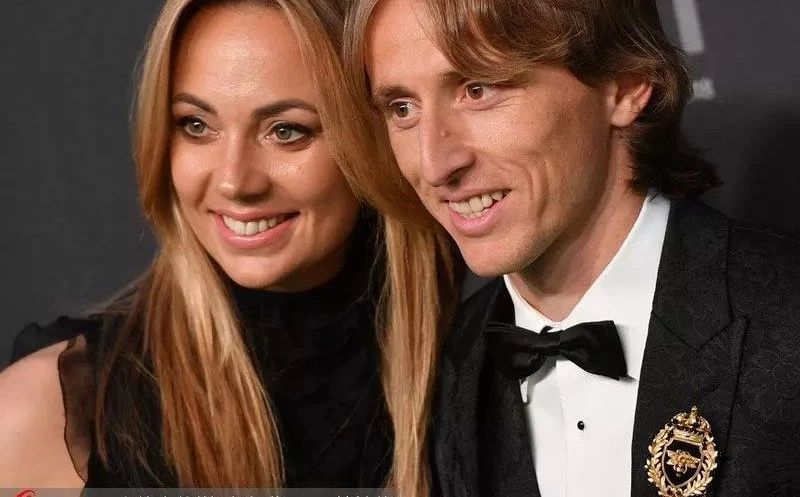 体育热点一览｜2018年度FIFA颁奖典礼莫德里奇获得年度最佳