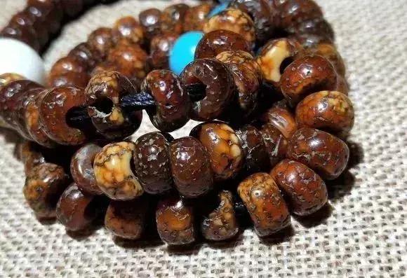 百年老星月手串,百年老星月盘玩视频