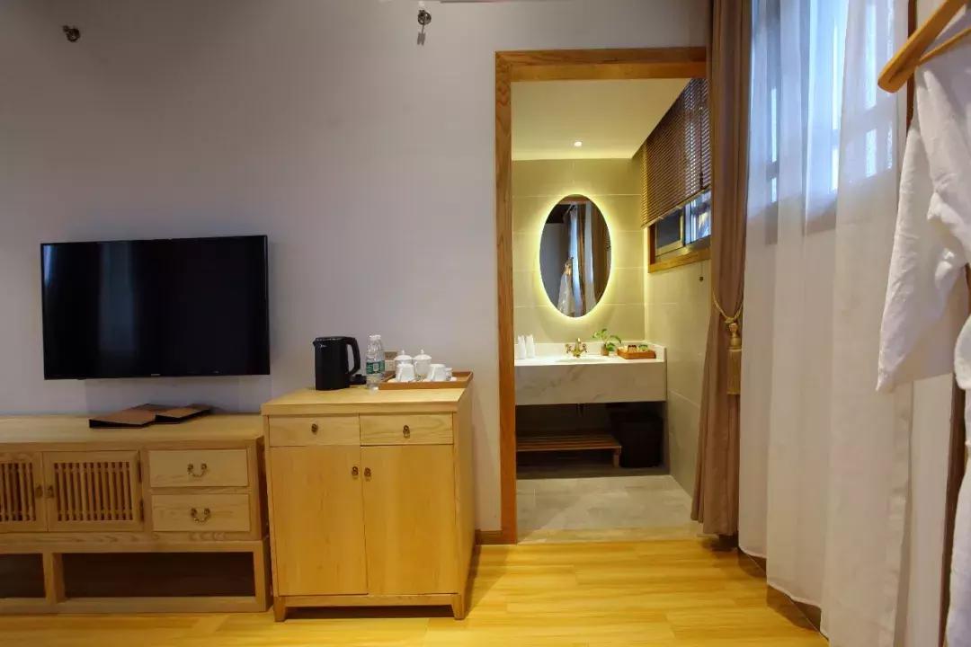 沙家浜芦苇荡游玩体验感想,沙家浜风起芦苇荡