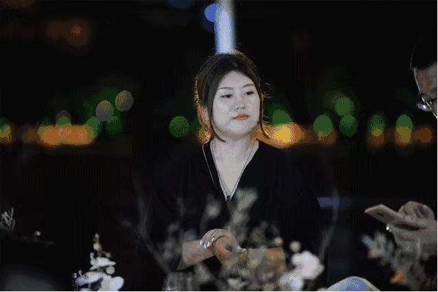 在伤口上撒盐,在伤口上撒盐会成什么样