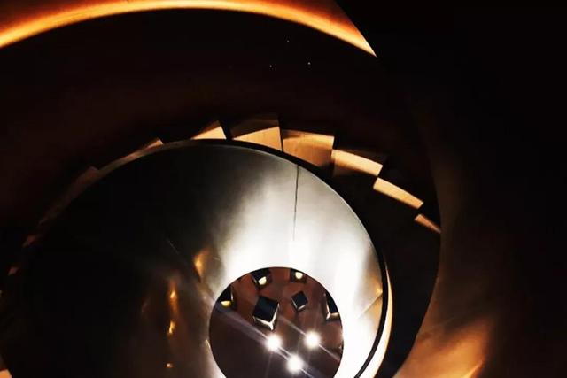 香港尖沙咀夜景2018,火遍魔都的夜店