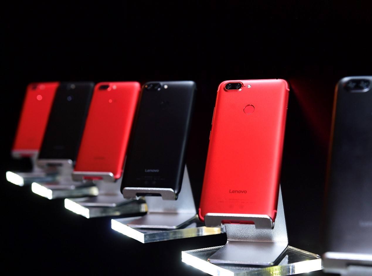 杨元庆并购摩托罗拉,联想杨元庆谈联想手机