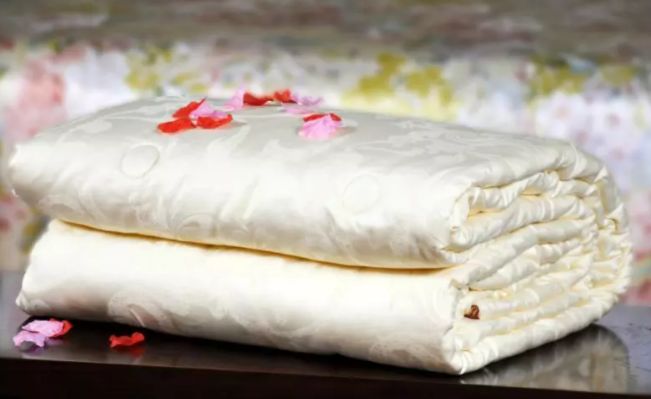 晋城往北，有个梦幻游园会，涂鸦村免费进！