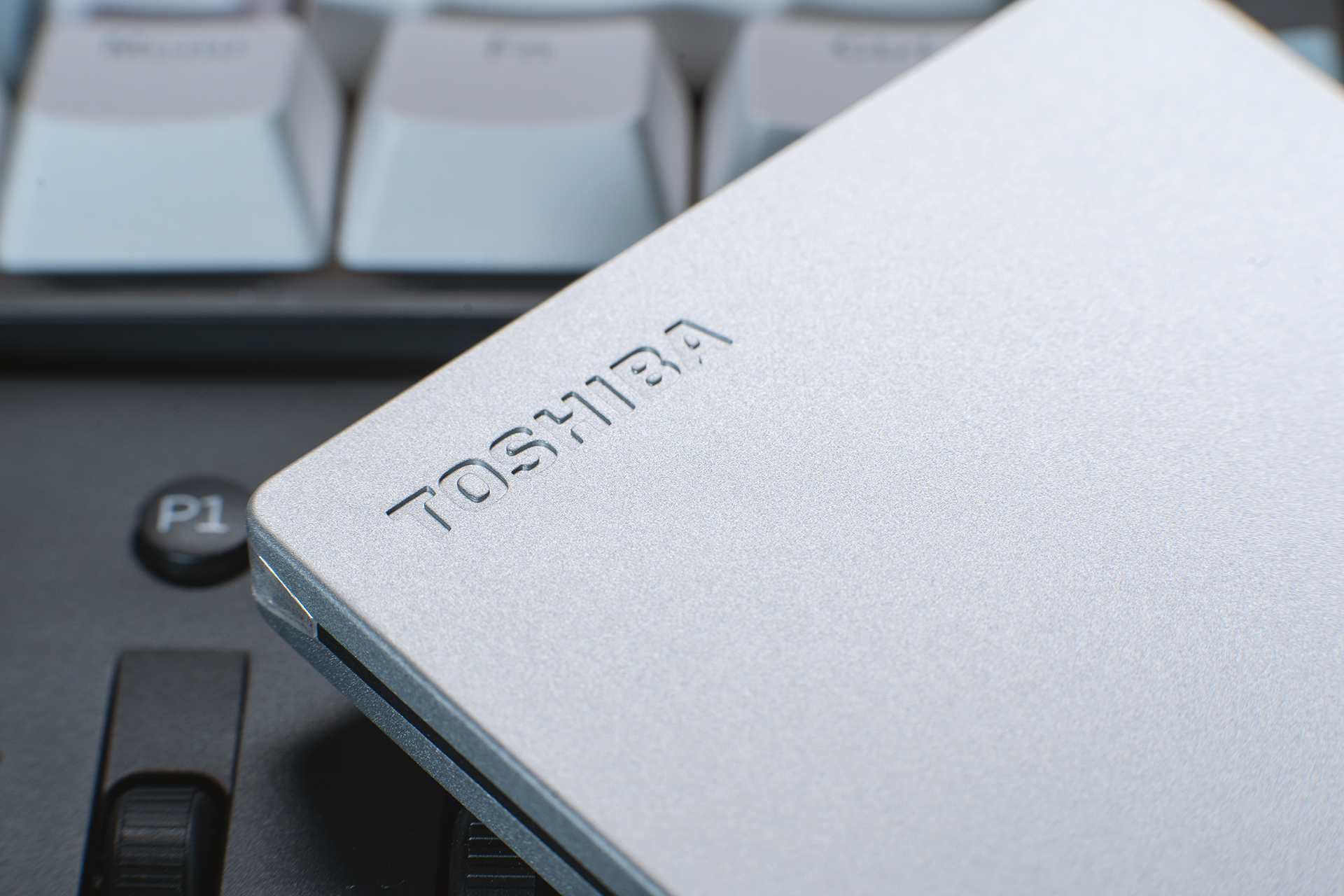 东芝canvioslim移动硬盘,东芝移动硬盘slim4