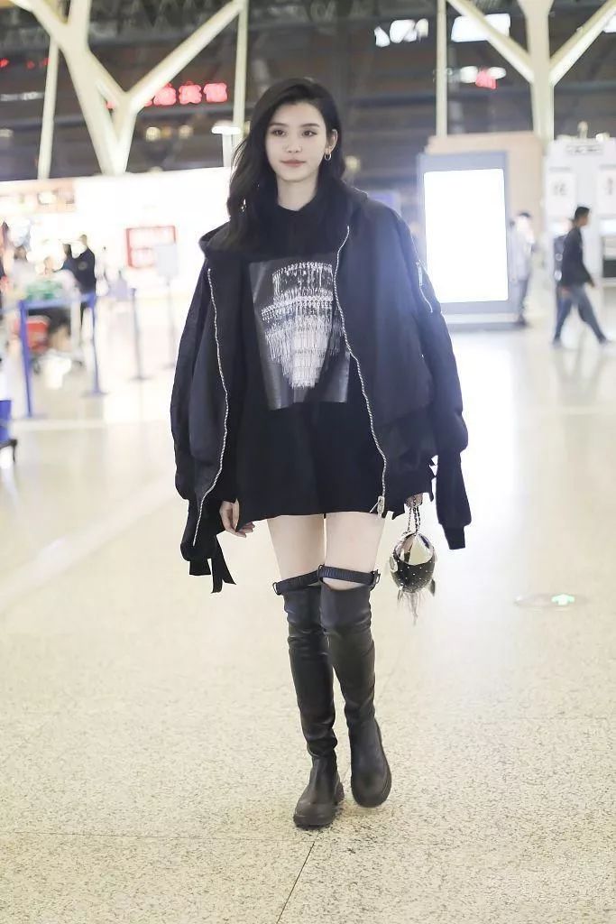 CELINE新包太“令人窒息”？不如选择这几类新款