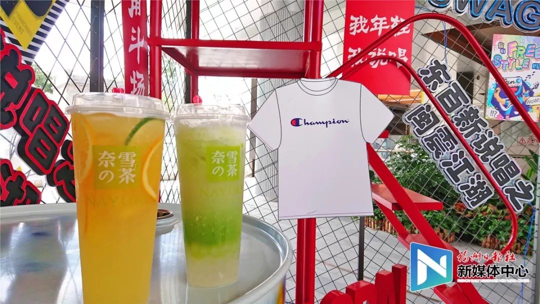 周润发福州街头,独家采访周润发