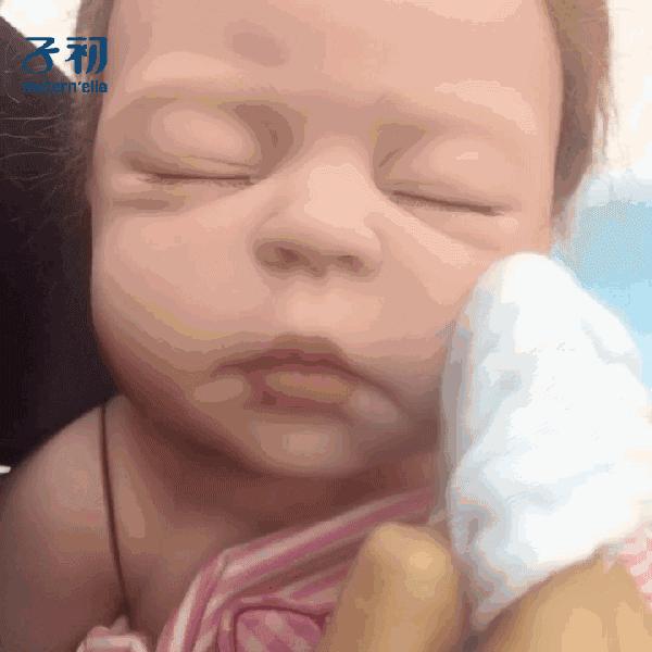 九个月大的宝宝洗澡老是哭闹,三个月婴儿洗澡哭闹怎么回事