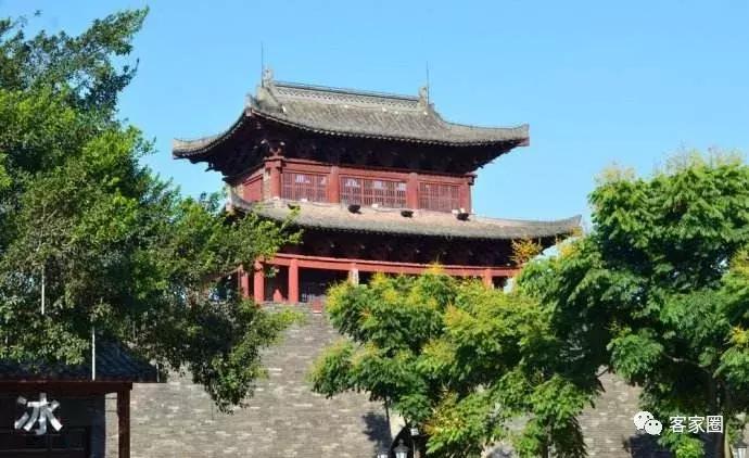 赣州市老城区繁华还是新城区繁华,赣州好还是赣县好